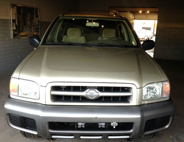 Nissan Pathfinder 1999 photo 4