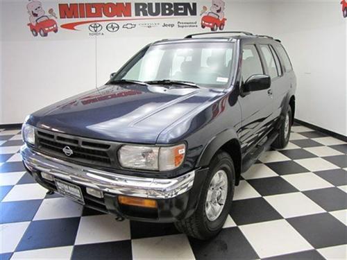 Nissan Pathfinder 1999 photo 3