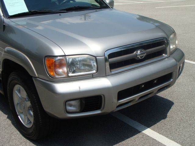 Nissan Pathfinder 2001 photo 39