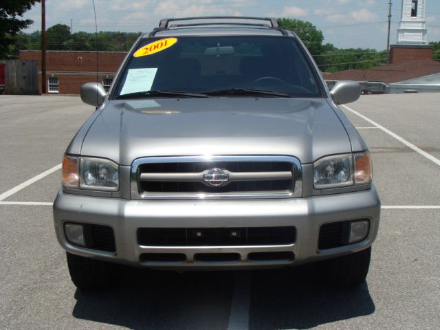 Nissan Pathfinder 2001 photo 41