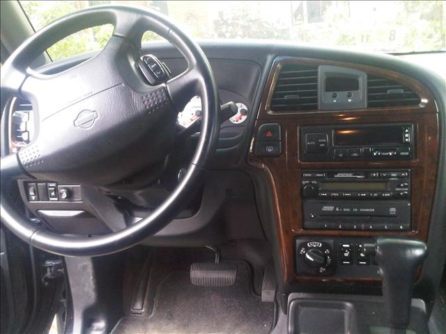 Nissan Pathfinder 2001 photo 3