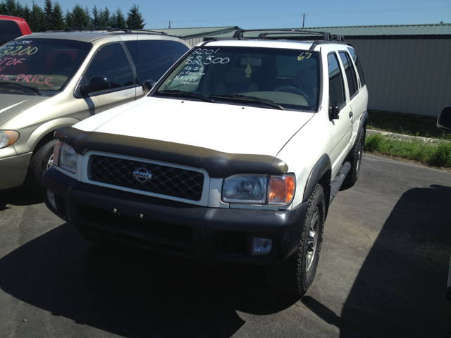 Nissan Pathfinder 2001 photo 4