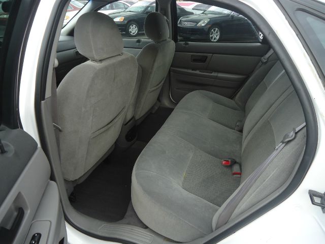 Nissan Pathfinder 2001 photo 3