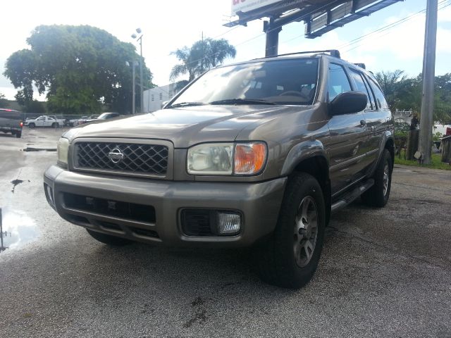 Nissan Pathfinder 2001 photo 9