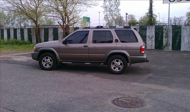 Nissan Pathfinder 2001 photo 3