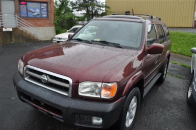 Nissan Pathfinder 2001 photo 4