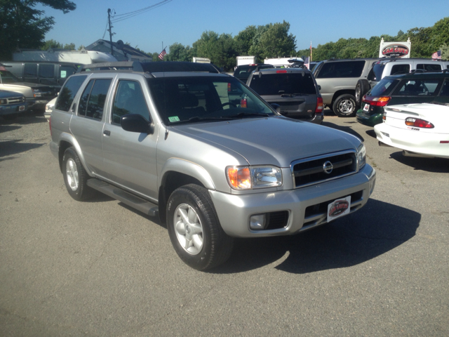 Nissan Pathfinder 2002 photo 3