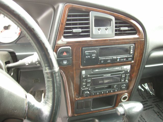 Nissan Pathfinder 2002 photo 7