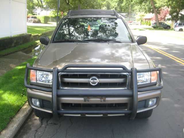 Nissan Pathfinder EX-L W/ DVD System SUV