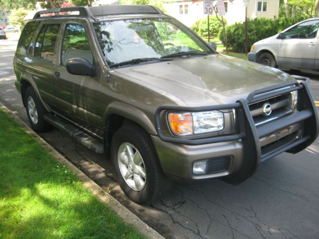 Nissan Pathfinder 2002 photo 3