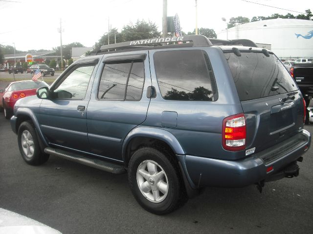 Nissan Pathfinder 2002 photo 5