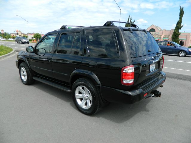 Nissan Pathfinder 2002 photo 9