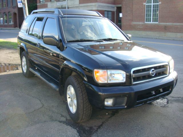 Nissan Pathfinder 2002 photo 3