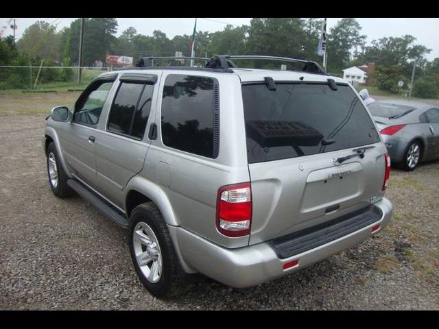 Nissan Pathfinder 2002 photo 1