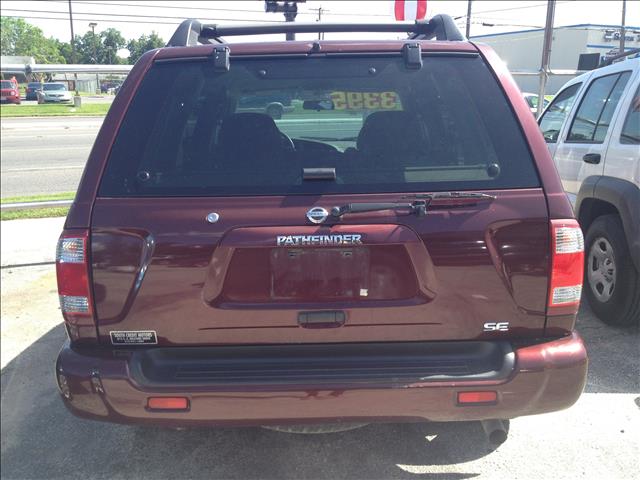 Nissan Pathfinder 2002 photo 4