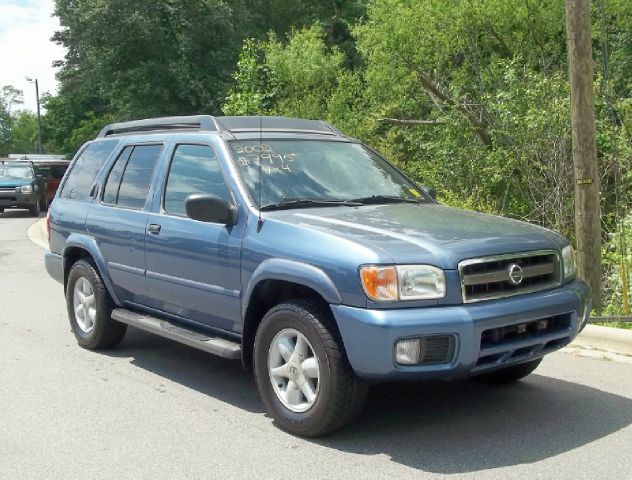 Nissan Pathfinder 2002 photo 7