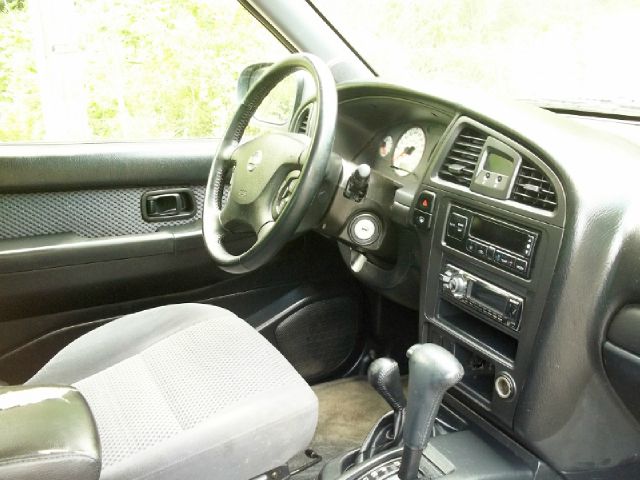 Nissan Pathfinder 2002 photo 8