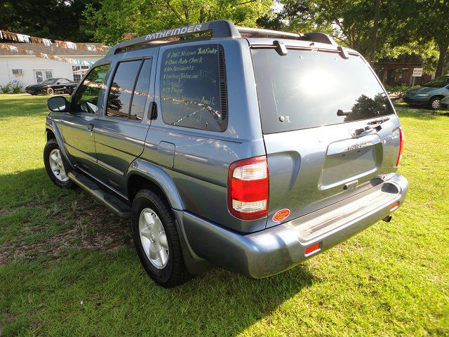 Nissan Pathfinder 2002 photo 4