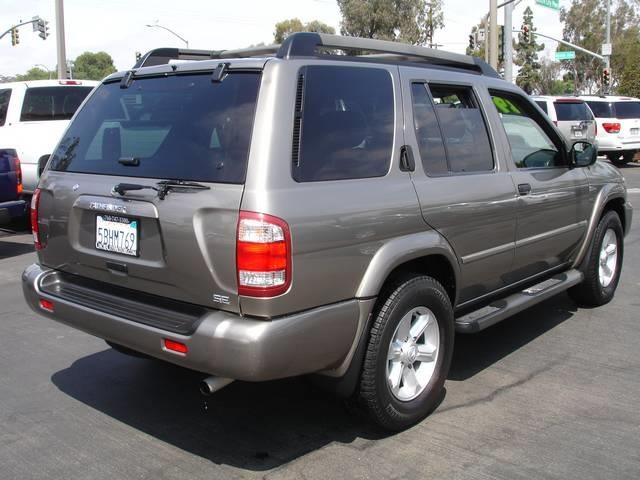 Nissan Pathfinder 2003 photo 3