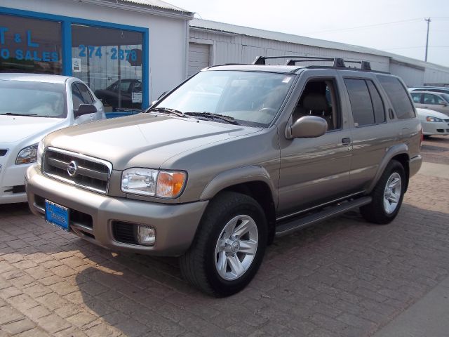 Nissan Pathfinder 2003 photo 3