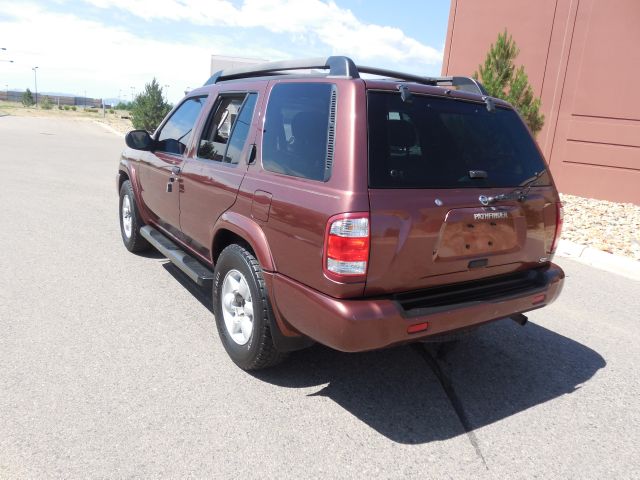 Nissan Pathfinder EX-L W/ DVD System SUV