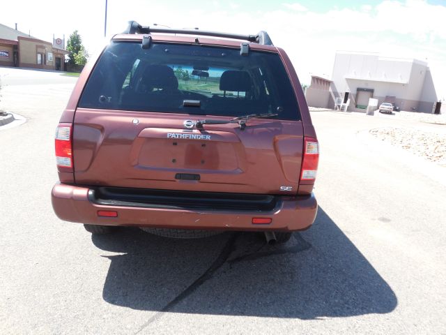 Nissan Pathfinder 2003 photo 1