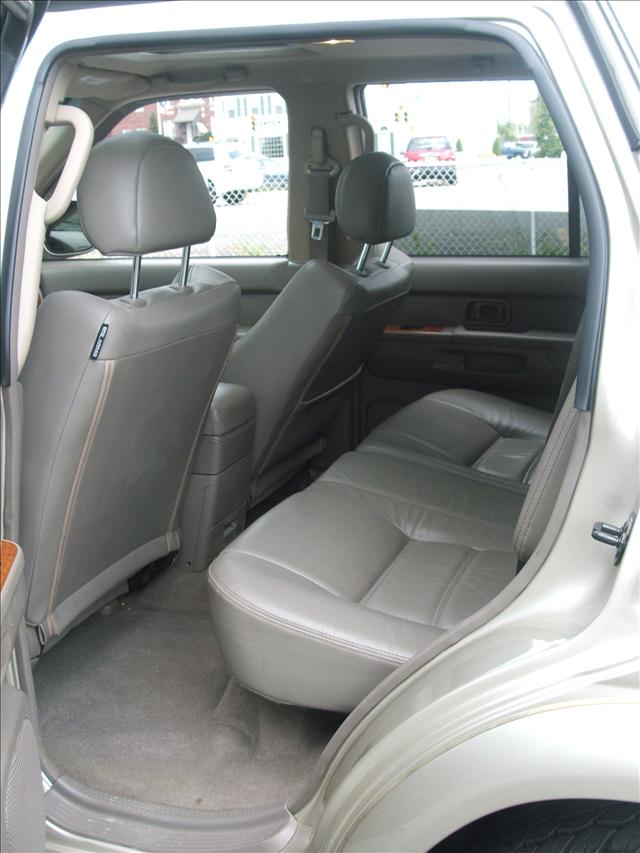 Nissan Pathfinder 2003 photo 3