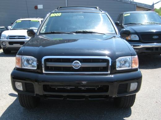 Nissan Pathfinder 2003 photo 1