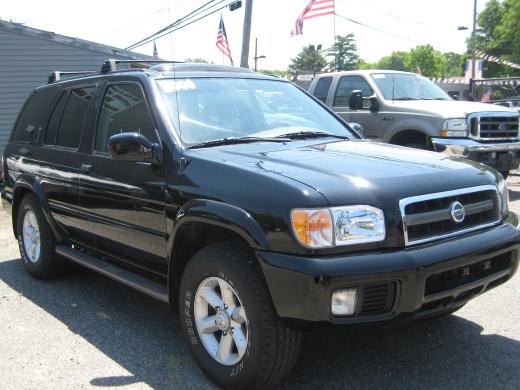 Nissan Pathfinder 2003 photo 2