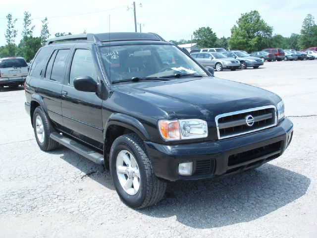 Nissan Pathfinder 2003 photo 19