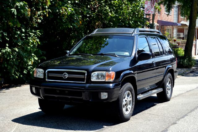 Nissan Pathfinder 2003 photo 4