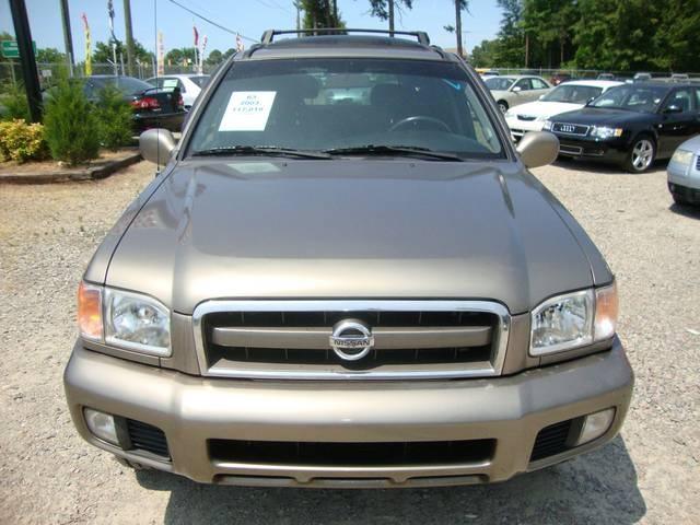 Nissan Pathfinder 2003 photo 5