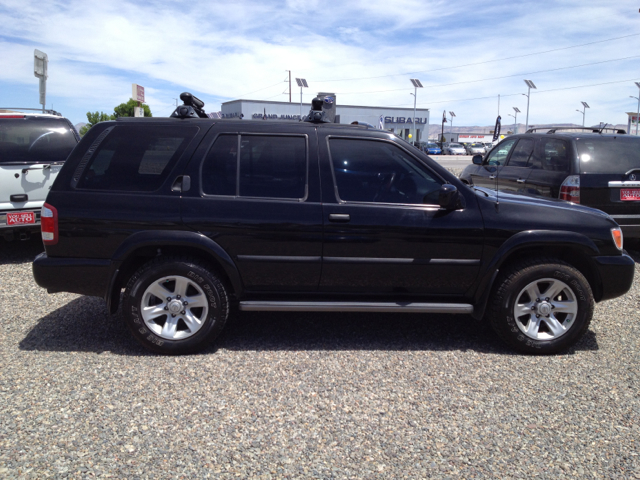 Nissan Pathfinder 2003 photo 3