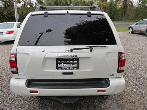 Nissan Pathfinder 2003 photo 5