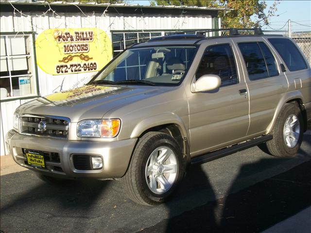 Nissan Pathfinder 2003 photo 1