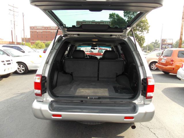 Nissan Pathfinder 2003 photo 3