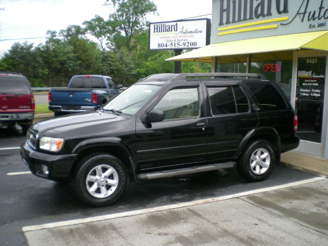 Nissan Pathfinder 2003 photo 2