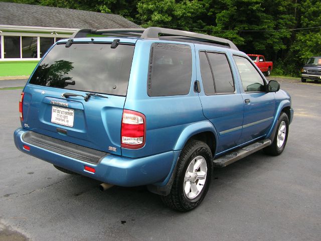 Nissan Pathfinder 2003 photo 3