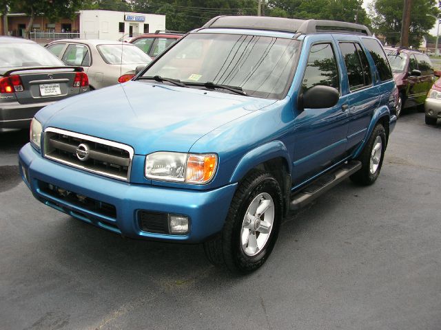 Nissan Pathfinder 2003 photo 4