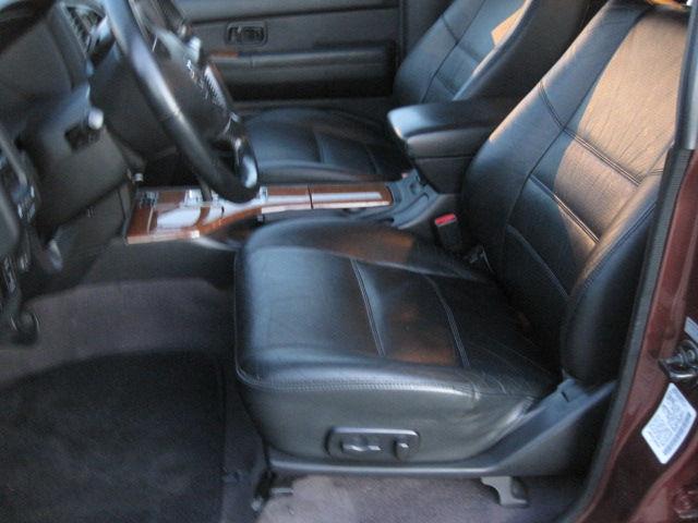 Nissan Pathfinder 2003 photo 1