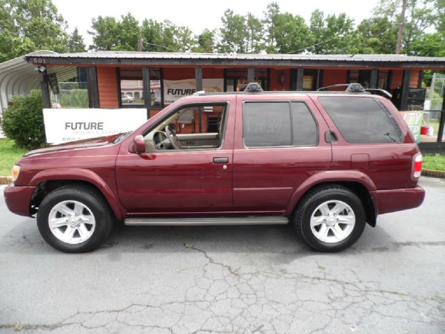 Nissan Pathfinder 2003 photo 4