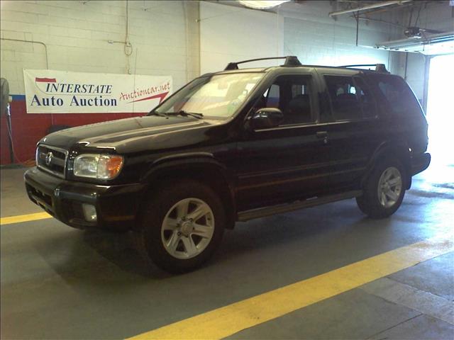 Nissan Pathfinder 2003 photo 1