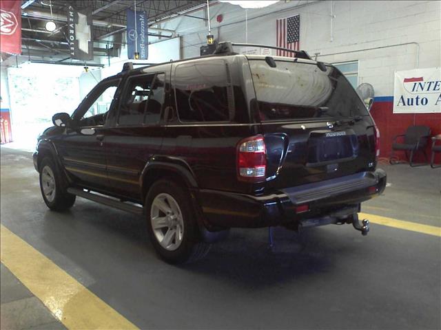 Nissan Pathfinder 2003 photo 4