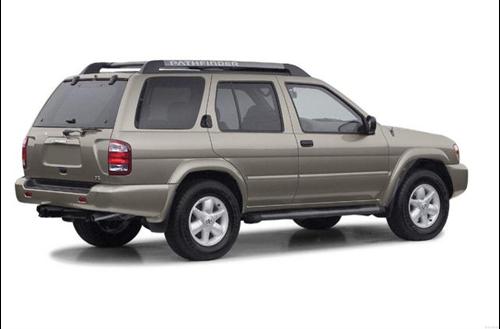 Nissan Pathfinder 2003 photo 1