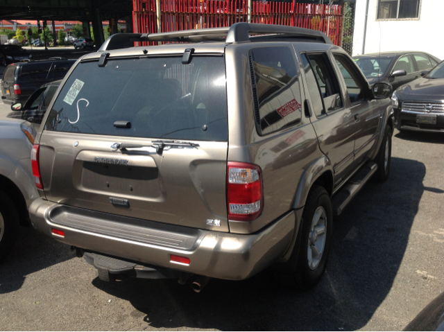 Nissan Pathfinder 2003 photo 4