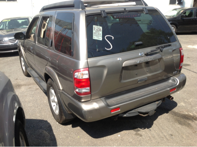 Nissan Pathfinder 2003 photo 7