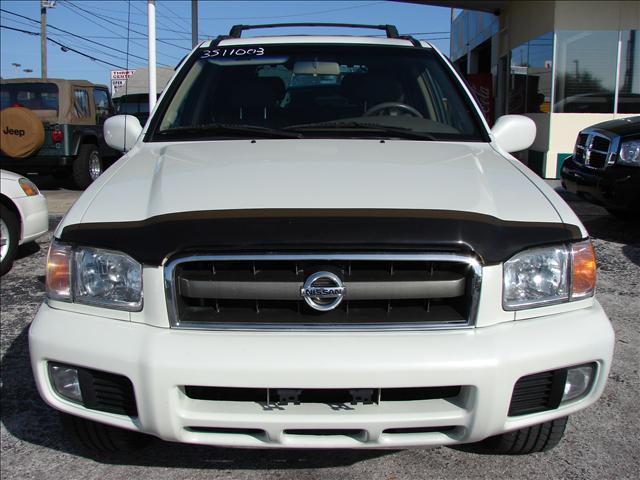 Nissan Pathfinder 2003 photo 1