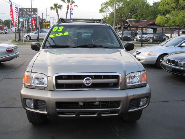 Nissan Pathfinder 2003 photo 13