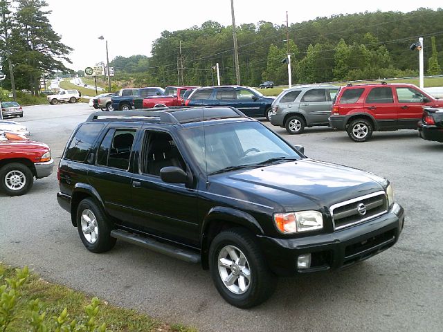 Nissan Pathfinder 2003 photo 9