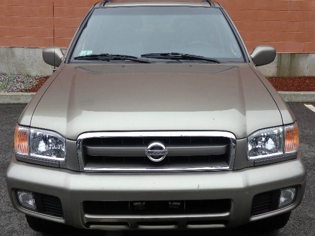 Nissan Pathfinder 2004 photo 3